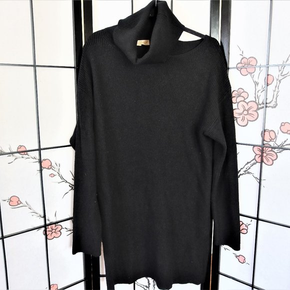 LOVESTITCH Black Asymmetrical Off Shoulder Turtle Neck Sweater Size Large - Picture 1 of 11
